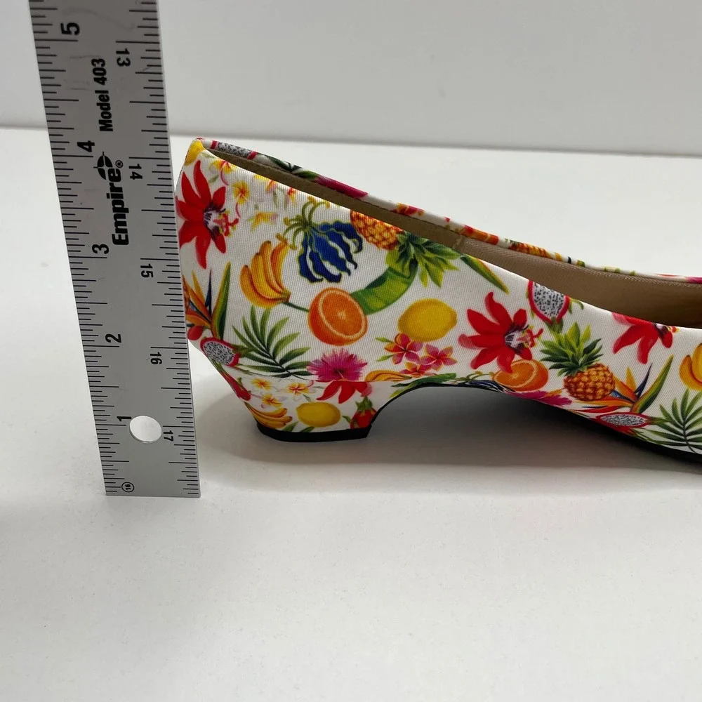Soft Style Hush Puppies Womens 9 Tropical Fruit Print Low Wedge Pump Bold Unique
